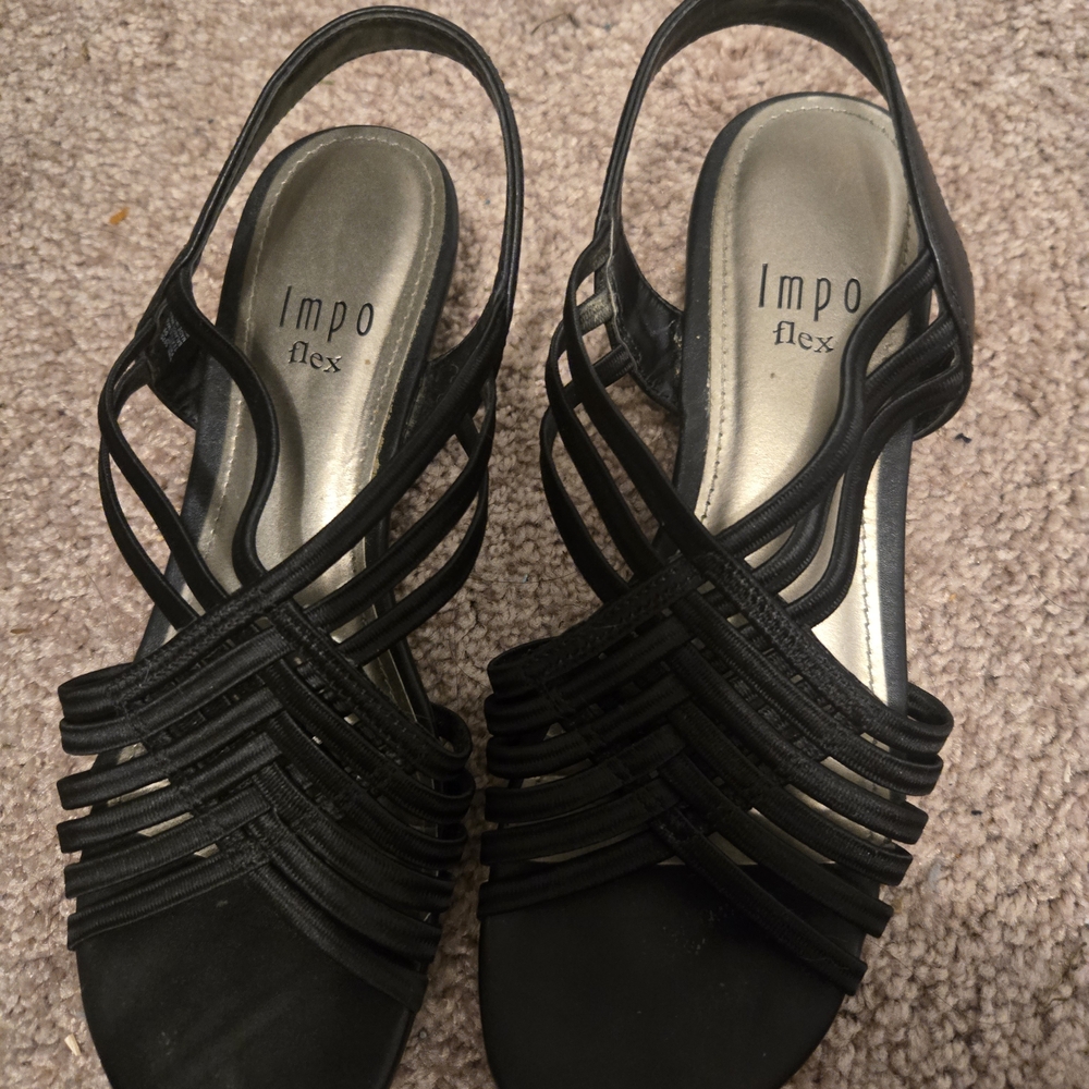 Impo Women's Elegant Black Sandals